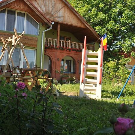 Pensiune Muzeu Traditional Poveste In Transilvania Сигишоара Экстерьер фото