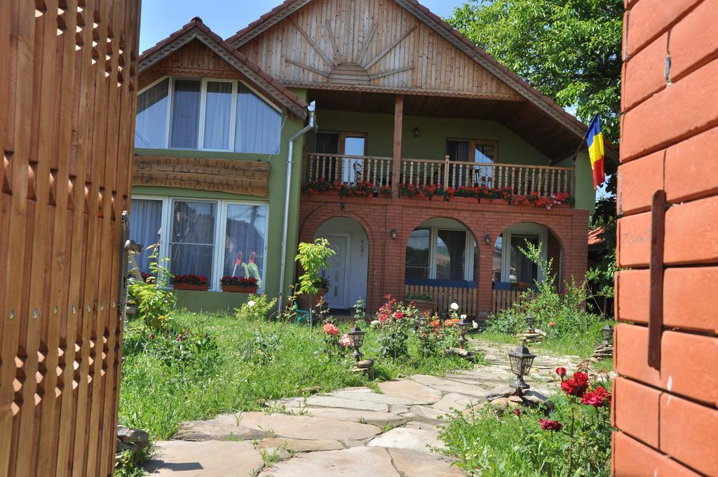 Pensiune Muzeu Traditional Poveste In Transilvania Сигишоара Экстерьер фото