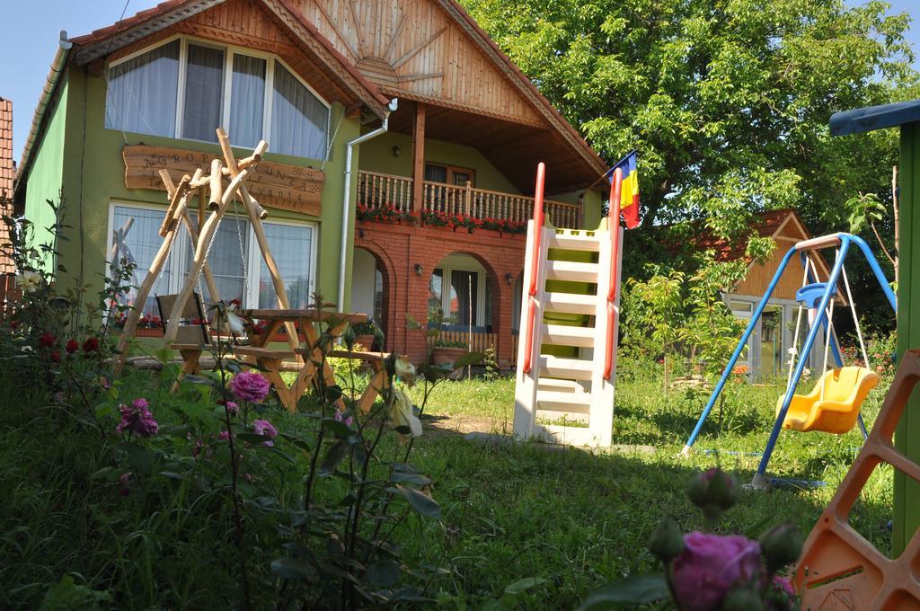 Pensiune Muzeu Traditional Poveste In Transilvania Сигишоара Экстерьер фото