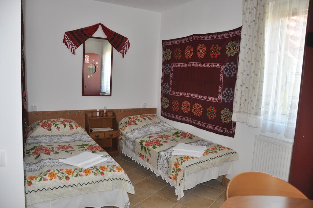 Pensiune Muzeu Traditional Poveste In Transilvania Сигишоара Экстерьер фото